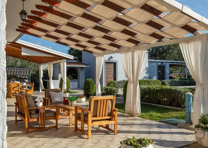 וילה Mirkov San *