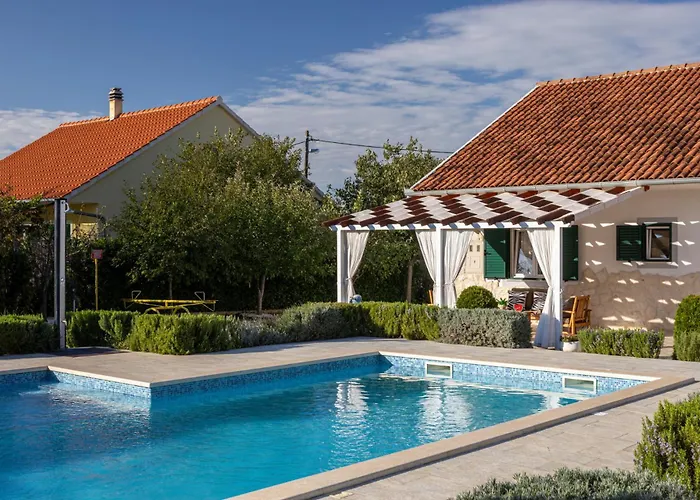 וילה Mirkov San Pakovo Selo